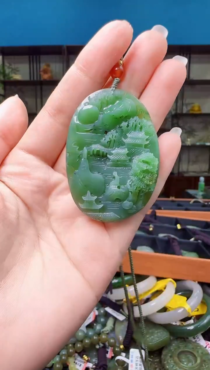 颈饰未镶嵌和田玉1