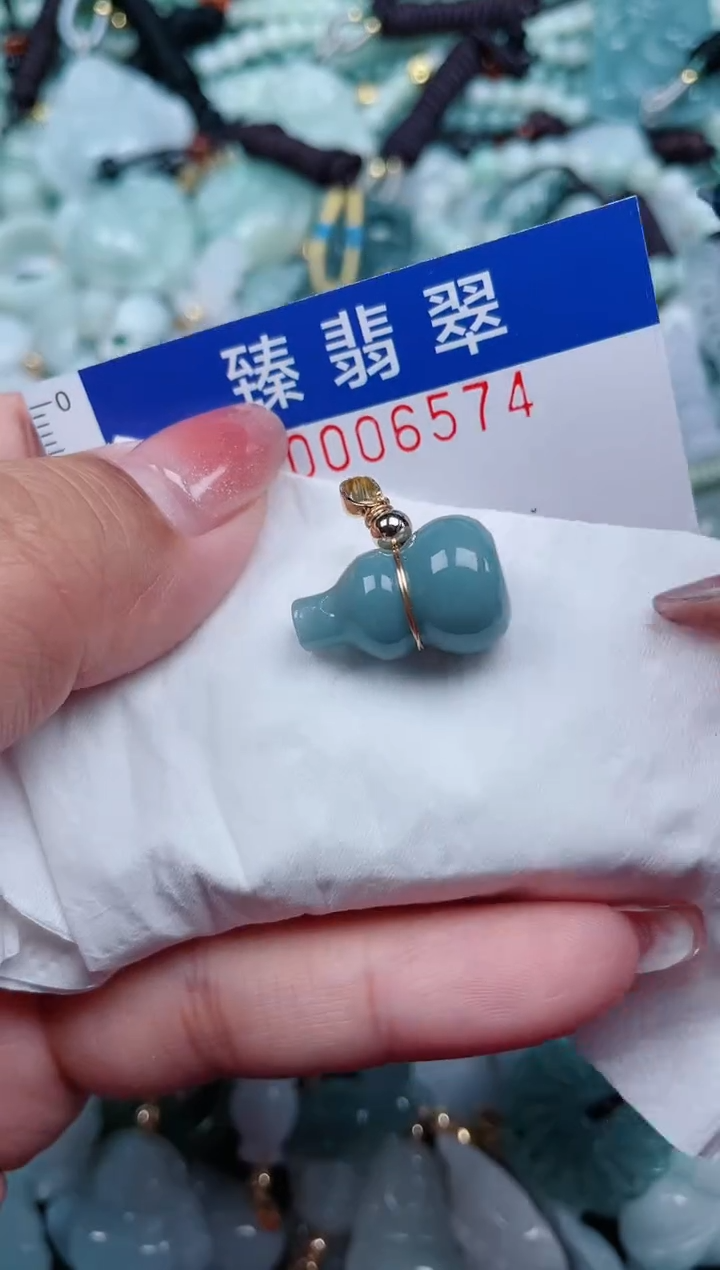 【闪购商品】翡翠颈饰未镶嵌.0006574