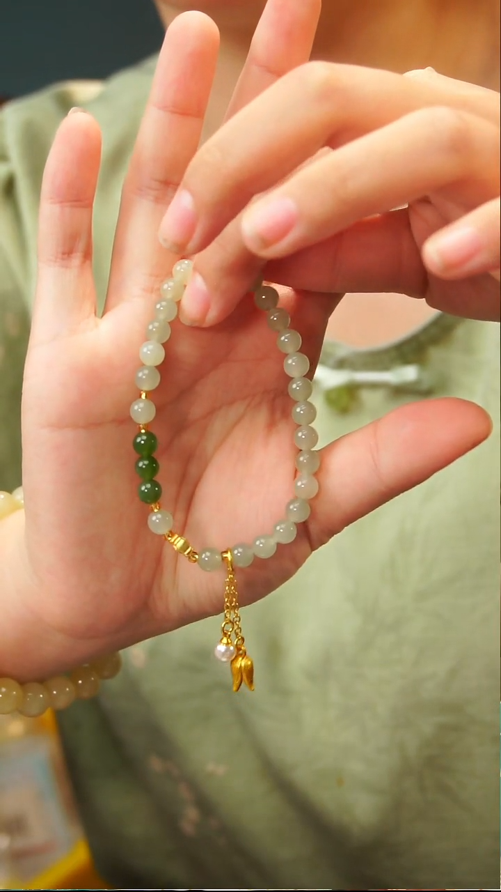 颈饰未镶嵌和田玉D3423423423