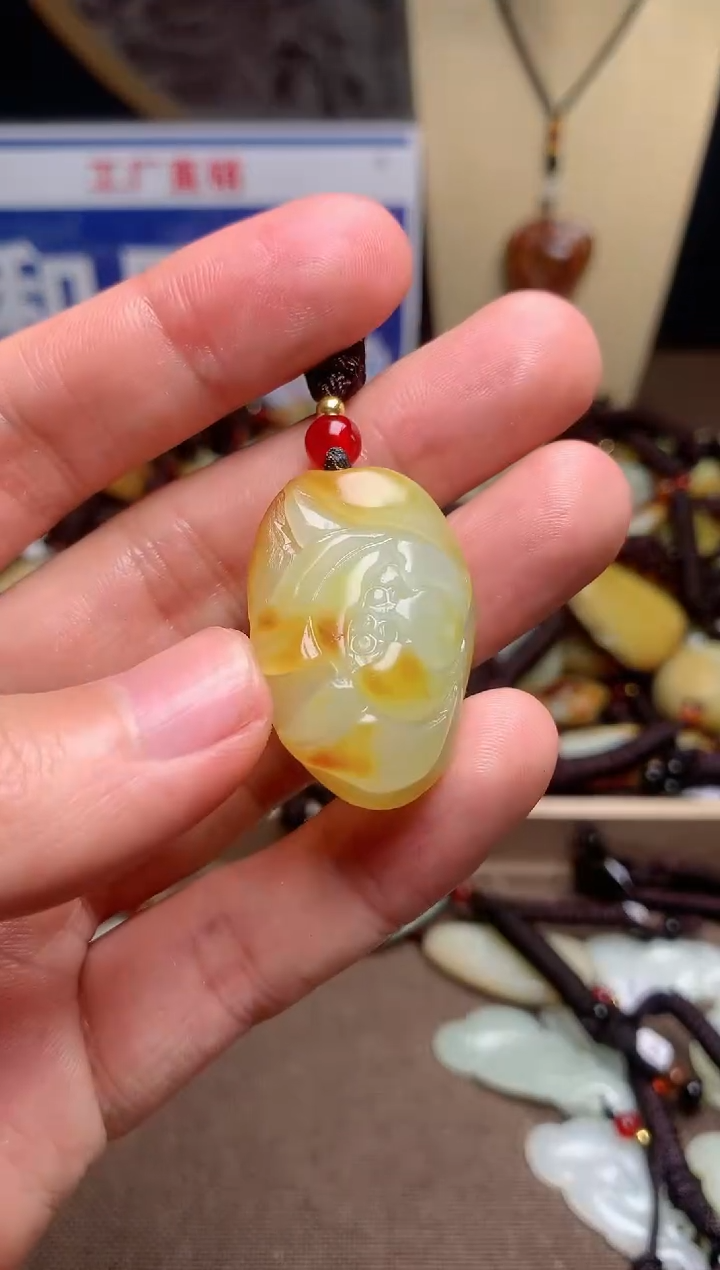 【闪购商品】和田玉颈饰未镶嵌1