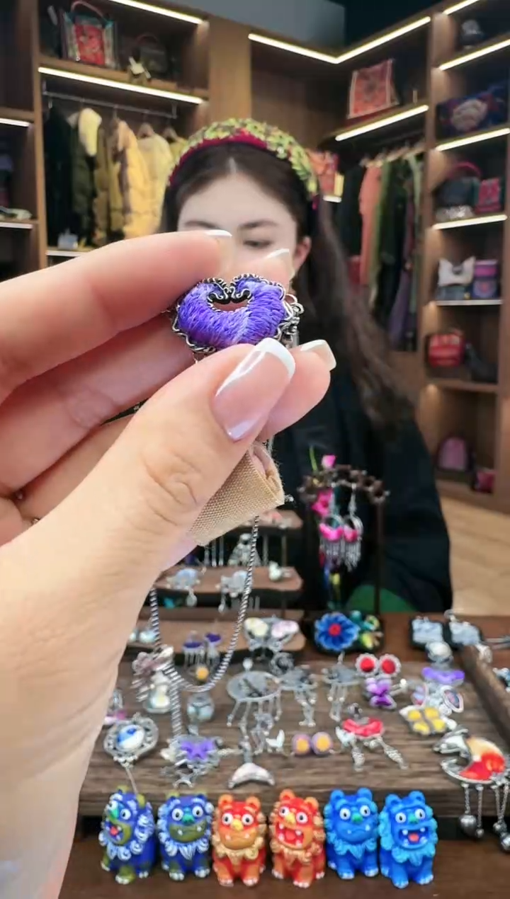 【闪购商品】织绣34黔东南苗族刺绣