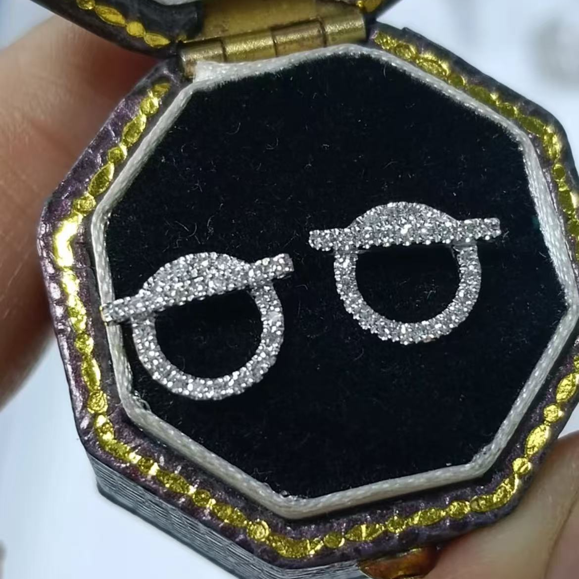 【六言精选04】猪鼻子耳钉 时尚设计款