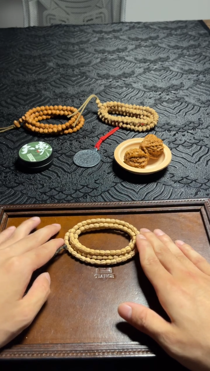 手串柏香籽/百香籽小鱼出品--小尺寸奶油方块