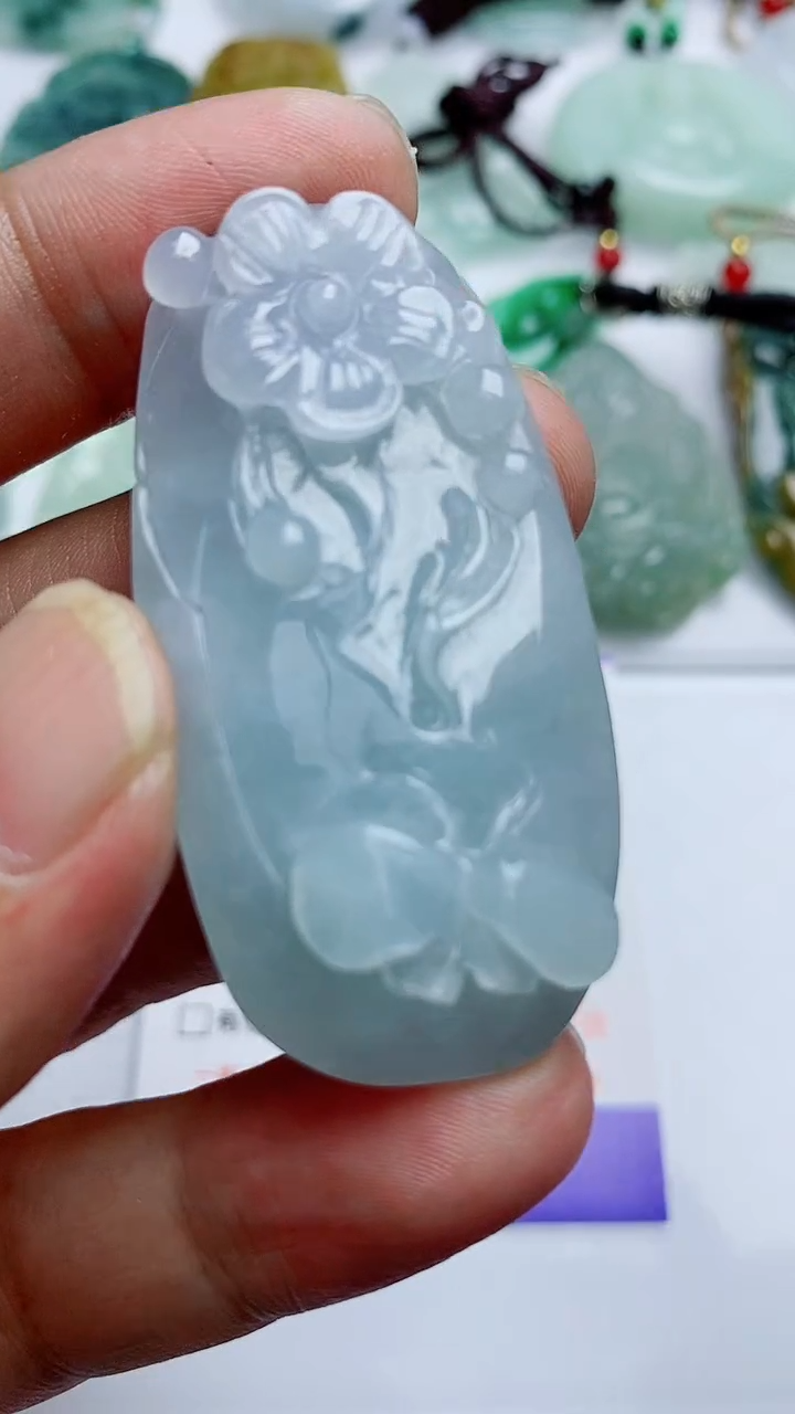 【闪购商品】翡翠吊坠(不含链)未镶嵌1