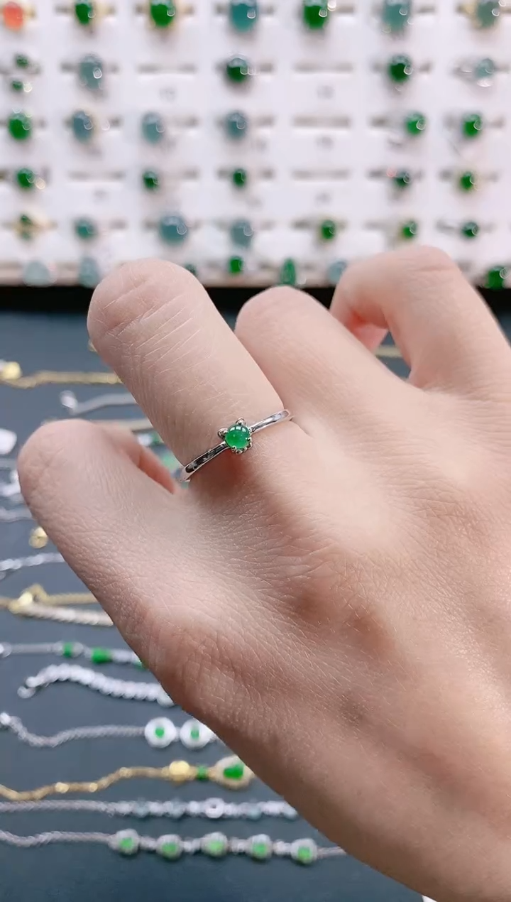 【闪购商品】翡翠戒指银S925镶嵌天然翡翠