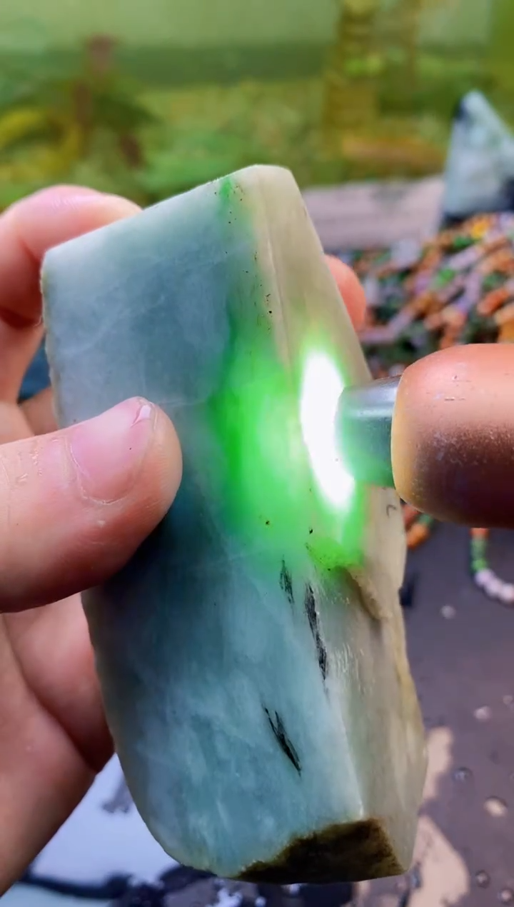 【闪购商品】翡翠颈饰未镶嵌015天然翡翠