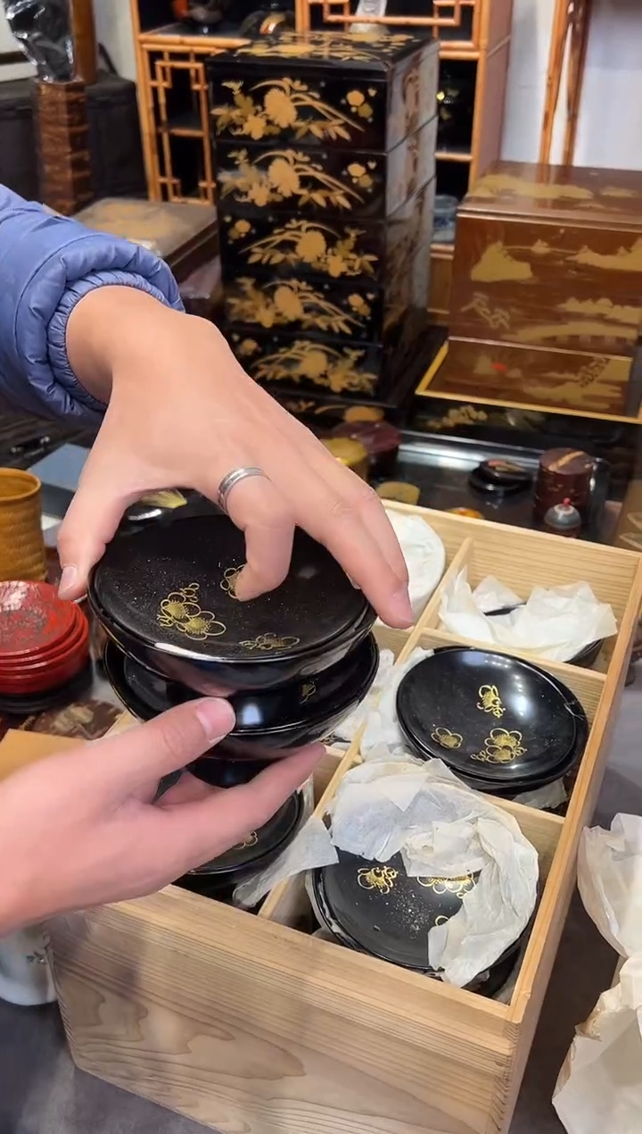 t***k沈金雕刻 十只