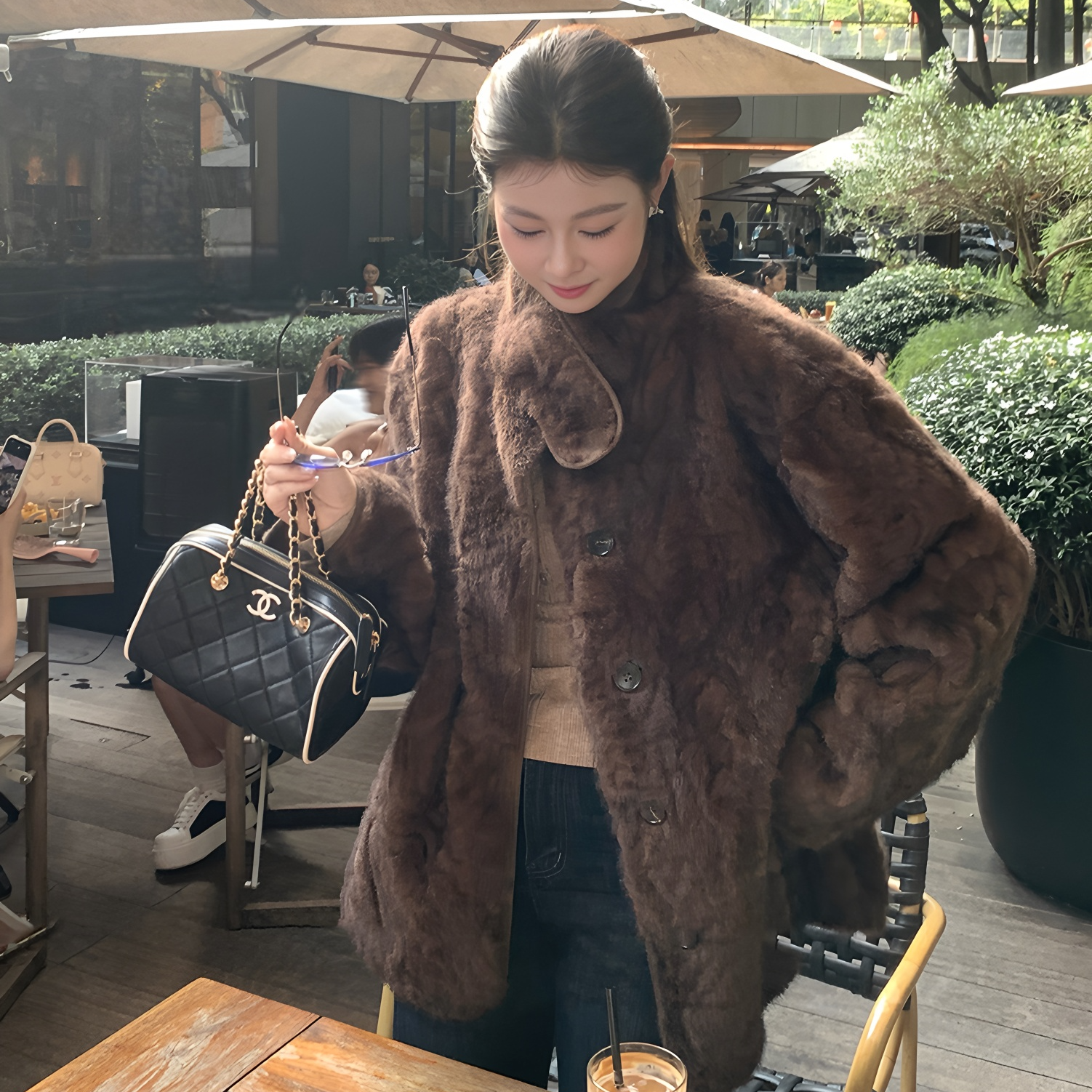 2025年新款女冬新毛毛外套加厚慵懒休闲环保秋冬毛绒百搭皮毛一体