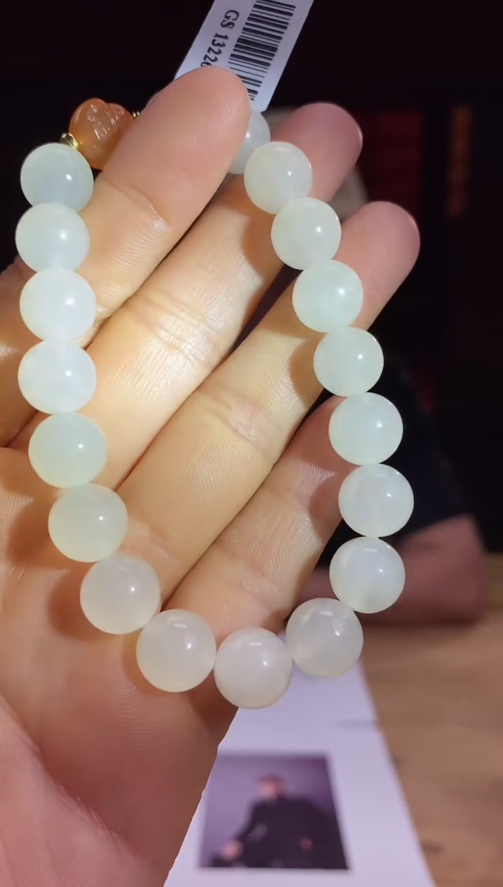 和田玉未镶嵌颈饰d719