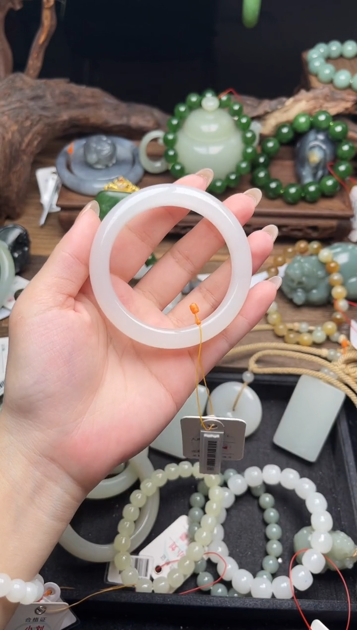 未镶嵌手镯和田玉青海晴水 54+圈 小内裂9014048