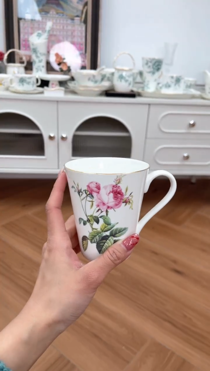 【闪购商品】碗玫瑰高骨骨瓷马克杯