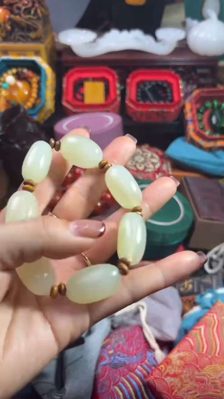 【闪购商品】和田玉876786786未镶嵌786768786786876