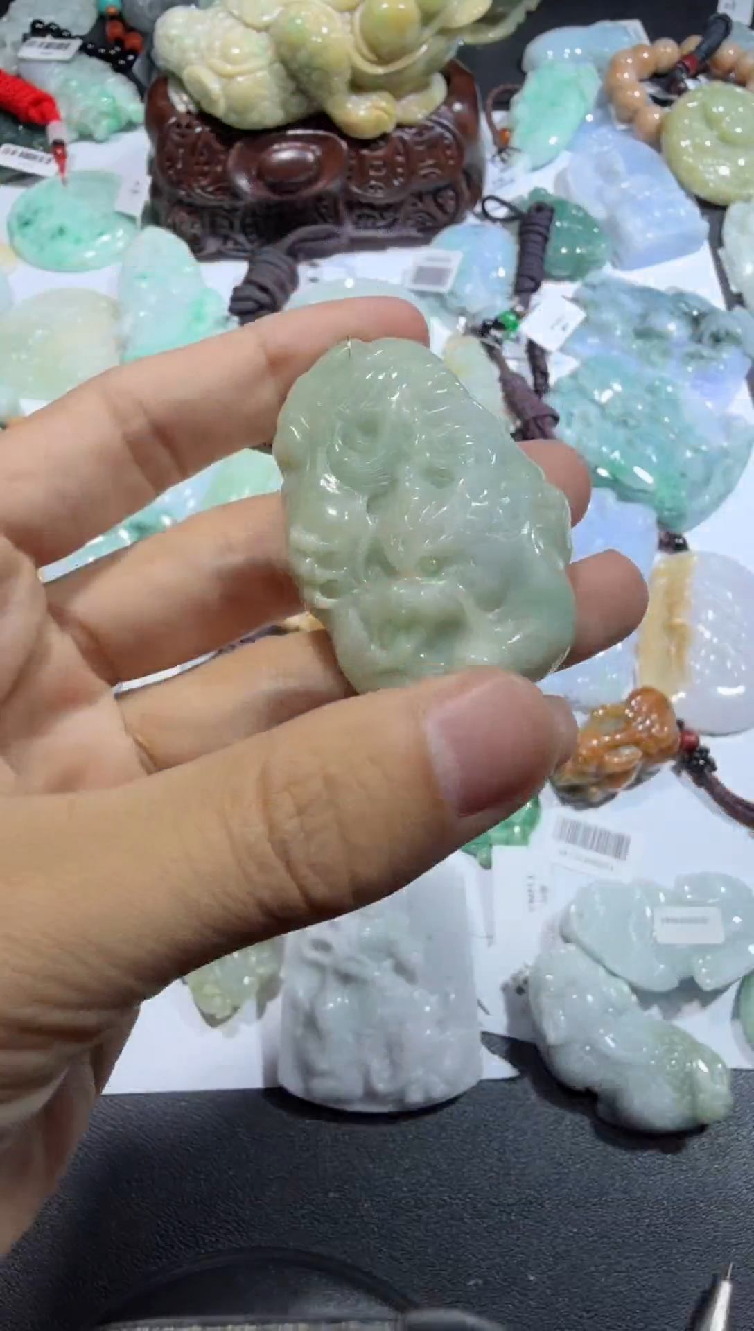 【闪购商品】翡翠颈饰未镶嵌00005518