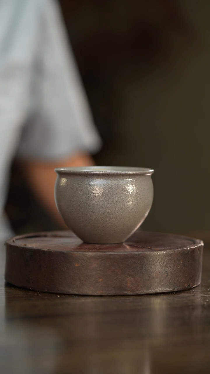 7柴房陶瓷柴烧老岩泥缸杯，因柴烧特性，每只都略有不同~