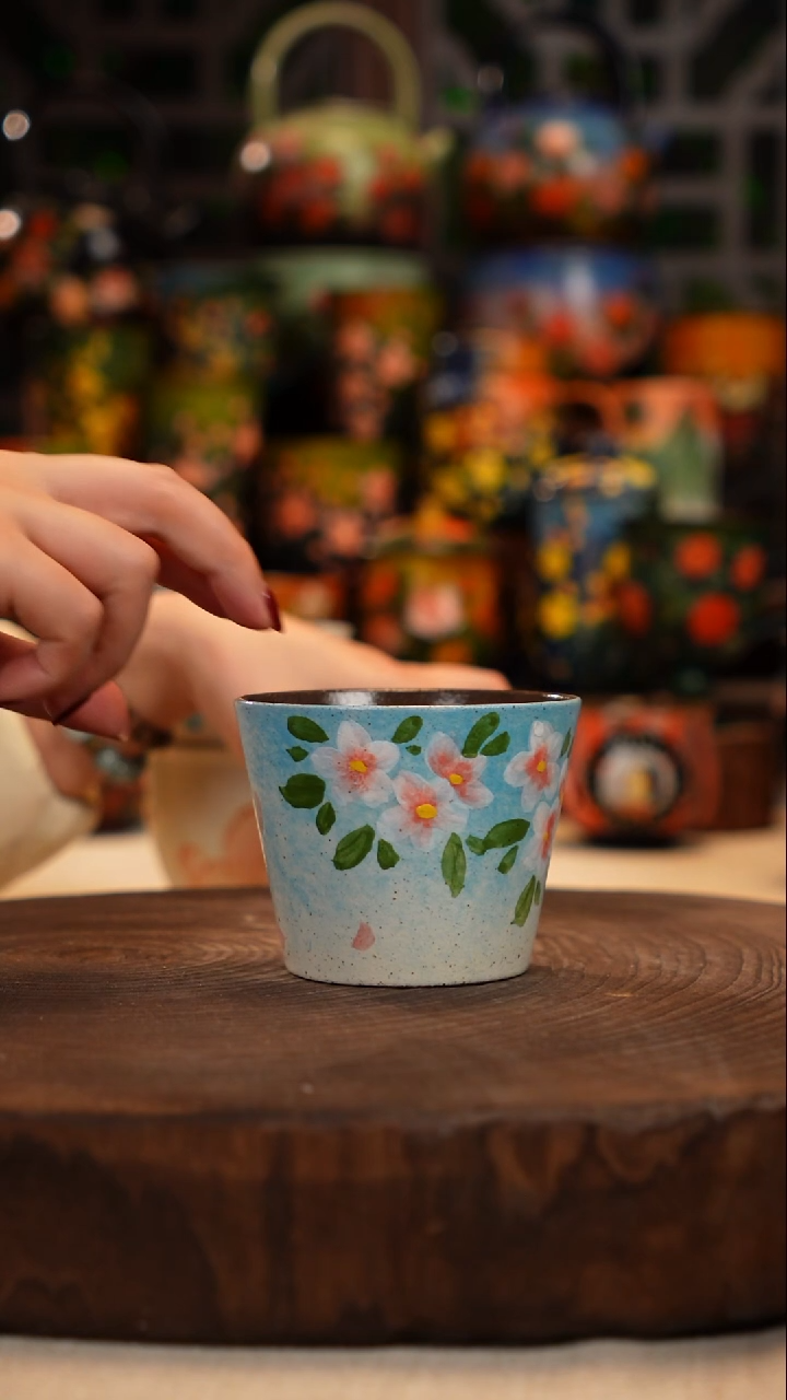 油画   釉下彩   杯子