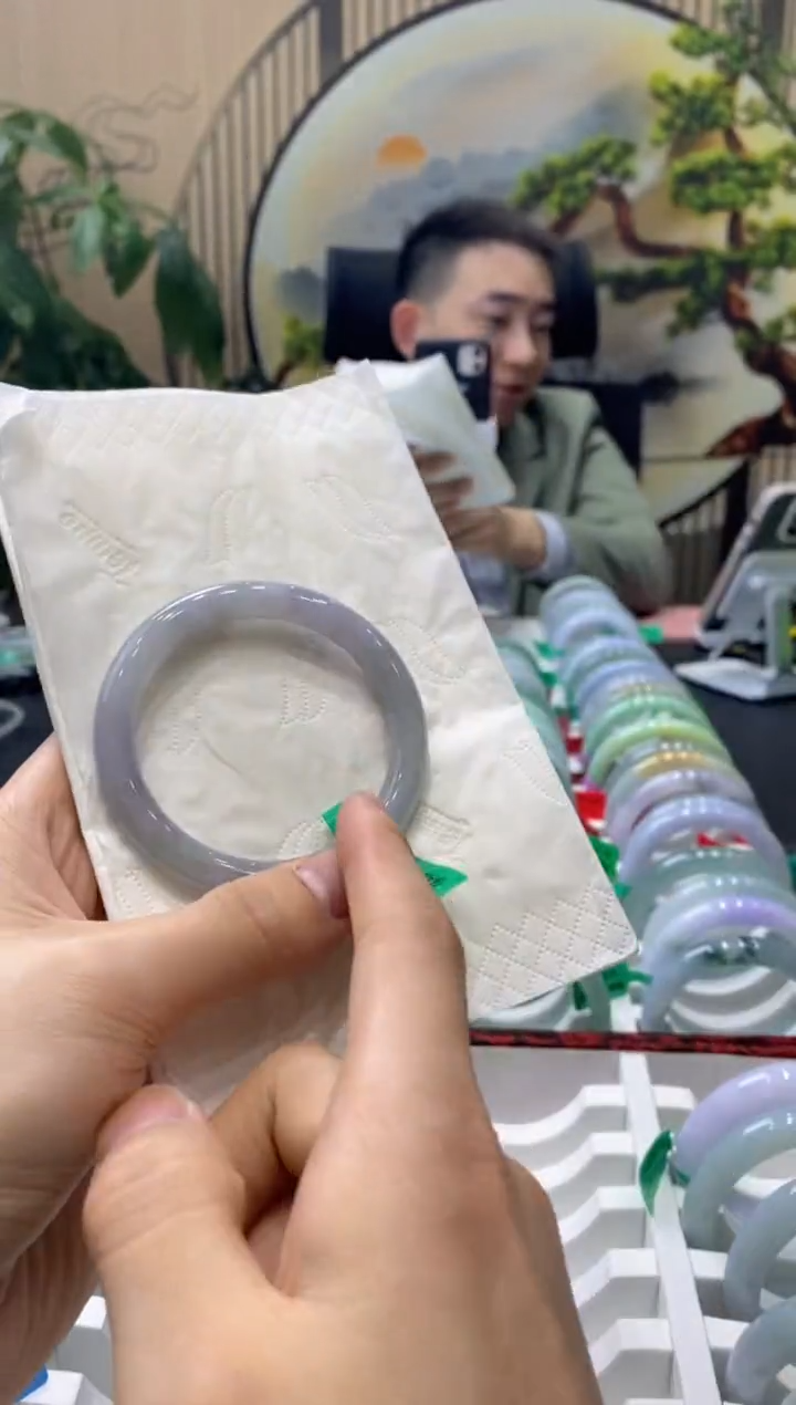 【闪购商品】翡翠手镯未镶嵌0000015617