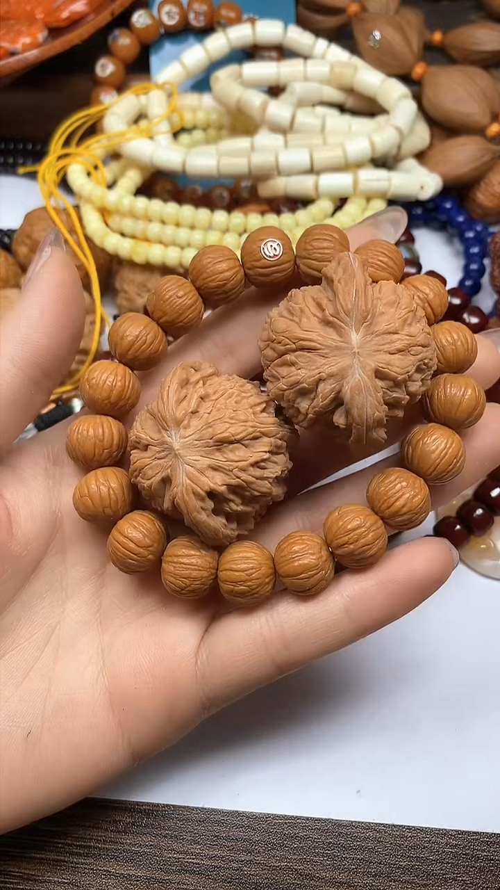 【闪购商品】猴头核桃吊坠猴头手串