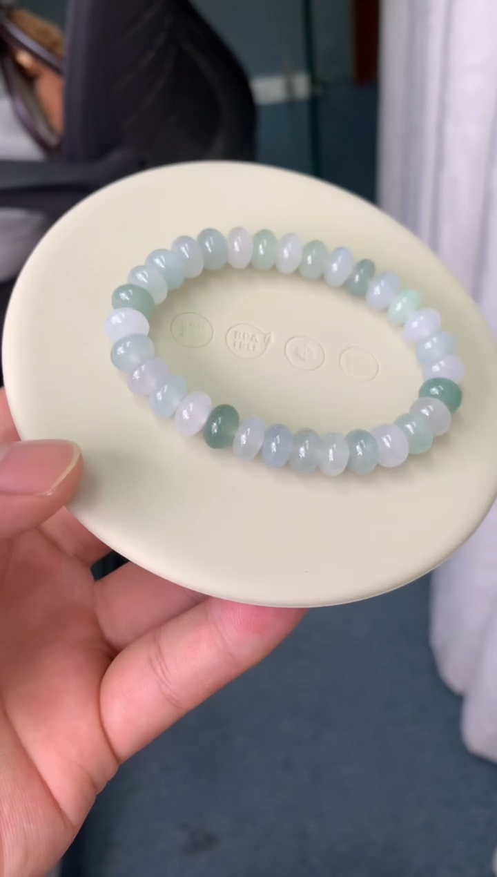 未镶嵌定制翡翠48小时鉴赏期 退货不扣服务费