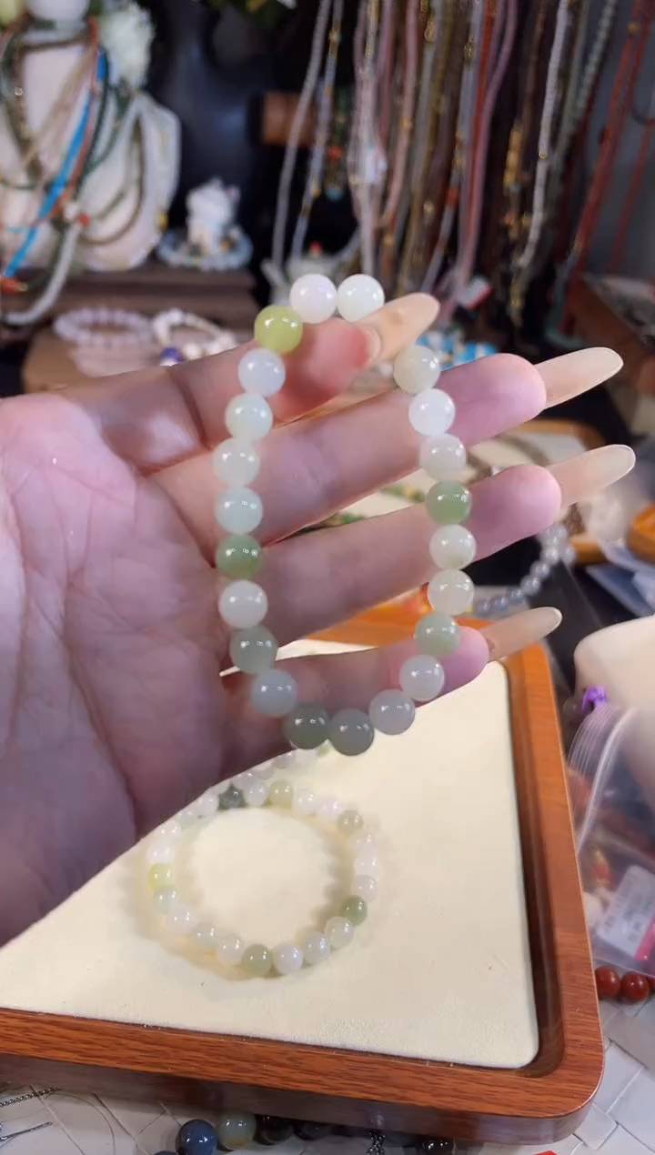 【闪购商品】和田玉手链未镶嵌多样性发货其一