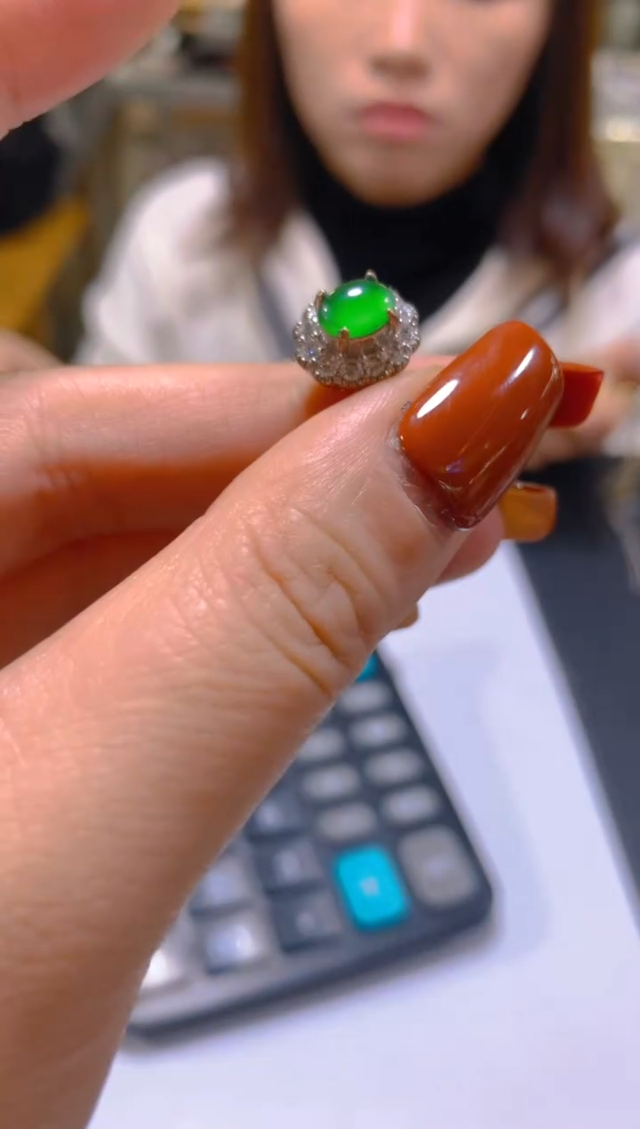 未镶嵌戒指翡翠多样性发一