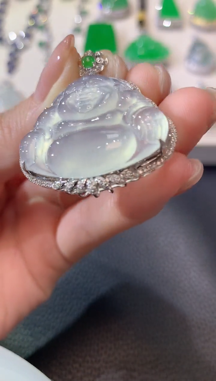 【闪购商品】翡翠吊坠(不含链)18K金镶嵌A93