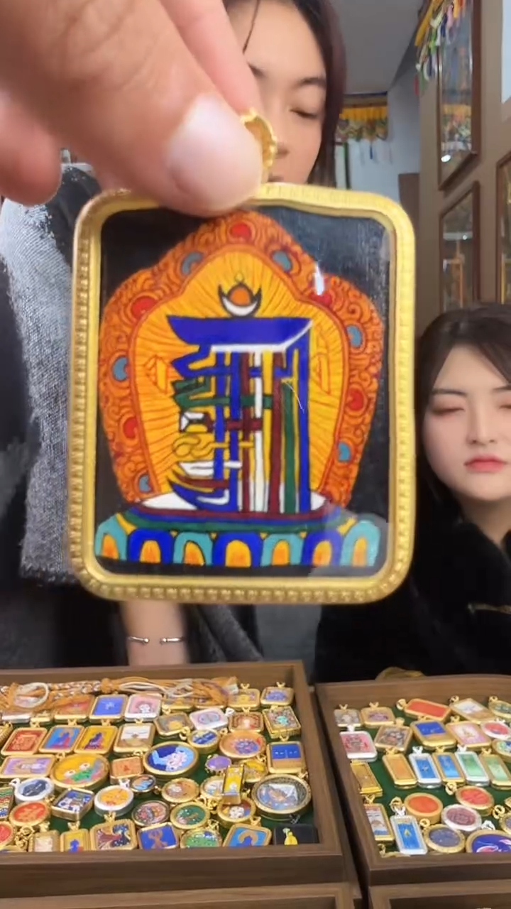 吊坠石像-纯手绘唐卡