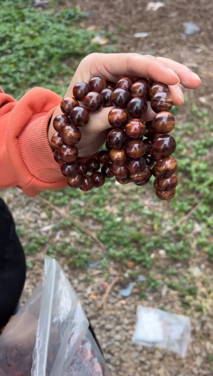 黄花梨/降香黄檀A016紫油梨1.5圆珠手串138多样性发一