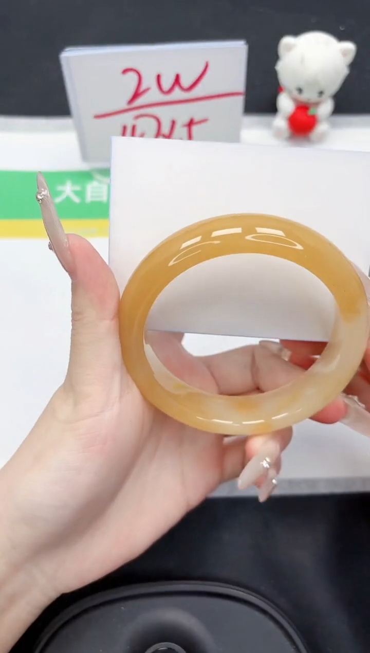 【闪购商品】石英质玉手镯未镶嵌76-64