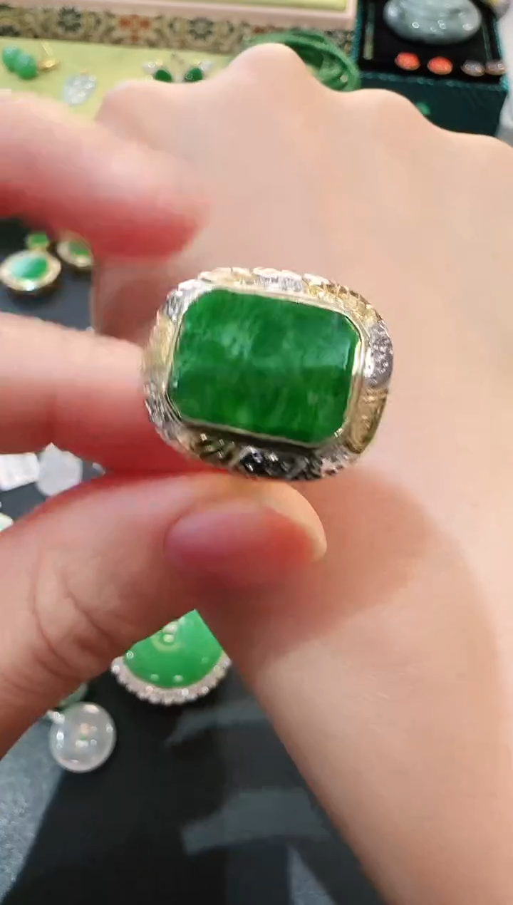 【闪购商品】翡翠耳饰银S925镶嵌戒指