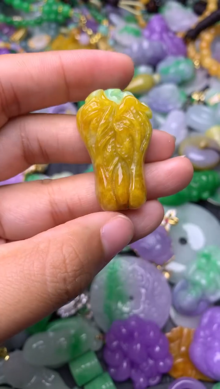 颈饰未镶嵌翡翠缅甸翡翠吊坠