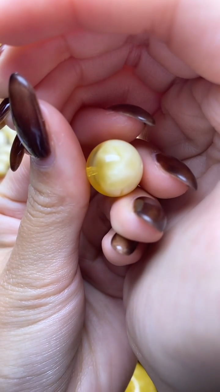 【闪购商品】琥珀裸石未镶嵌蜜蜡02