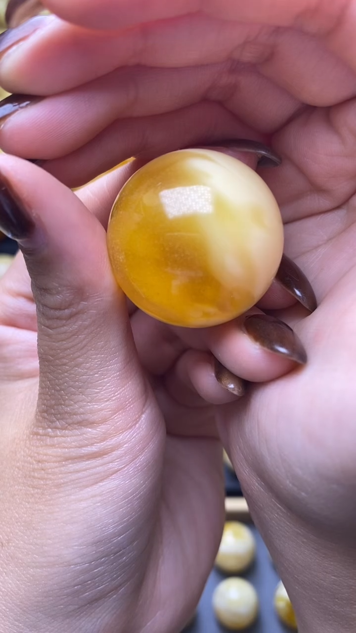 【闪购商品】琥珀裸石未镶嵌蜜蜡32