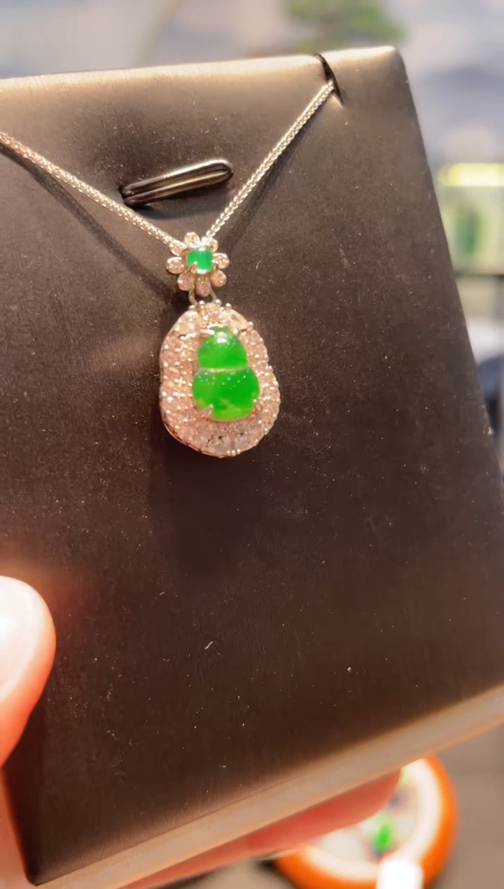 【闪购商品】翡翠吊坠(不含链)未镶嵌B2天然A货翡翠