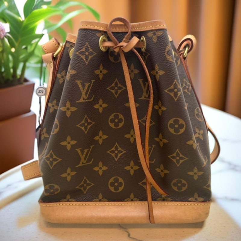95新 LouisVuitton/路易威登 单肩抽绳水桶包bb号011855奢侈