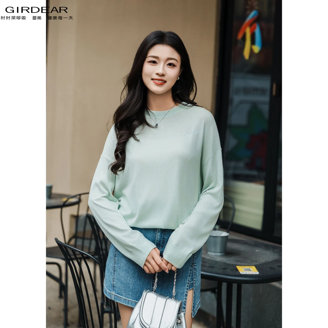 哥弟针织衫早春新款宽松圆领薄款长袖百搭时尚字母套头上衣138044