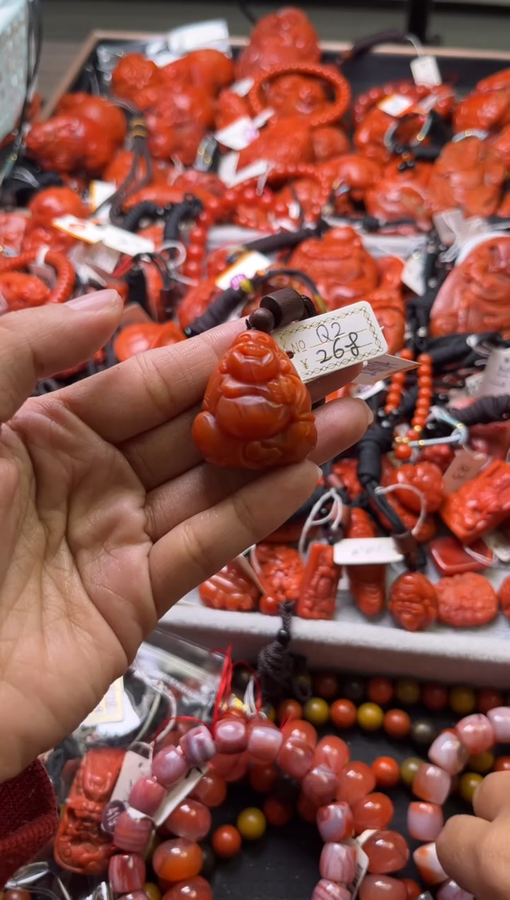 【闪购商品】南红玛瑙未镶嵌珠宝奇石Q2