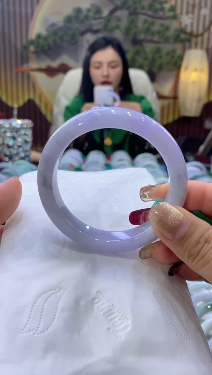 【闪购商品】翡翠手镯未镶嵌多人00771