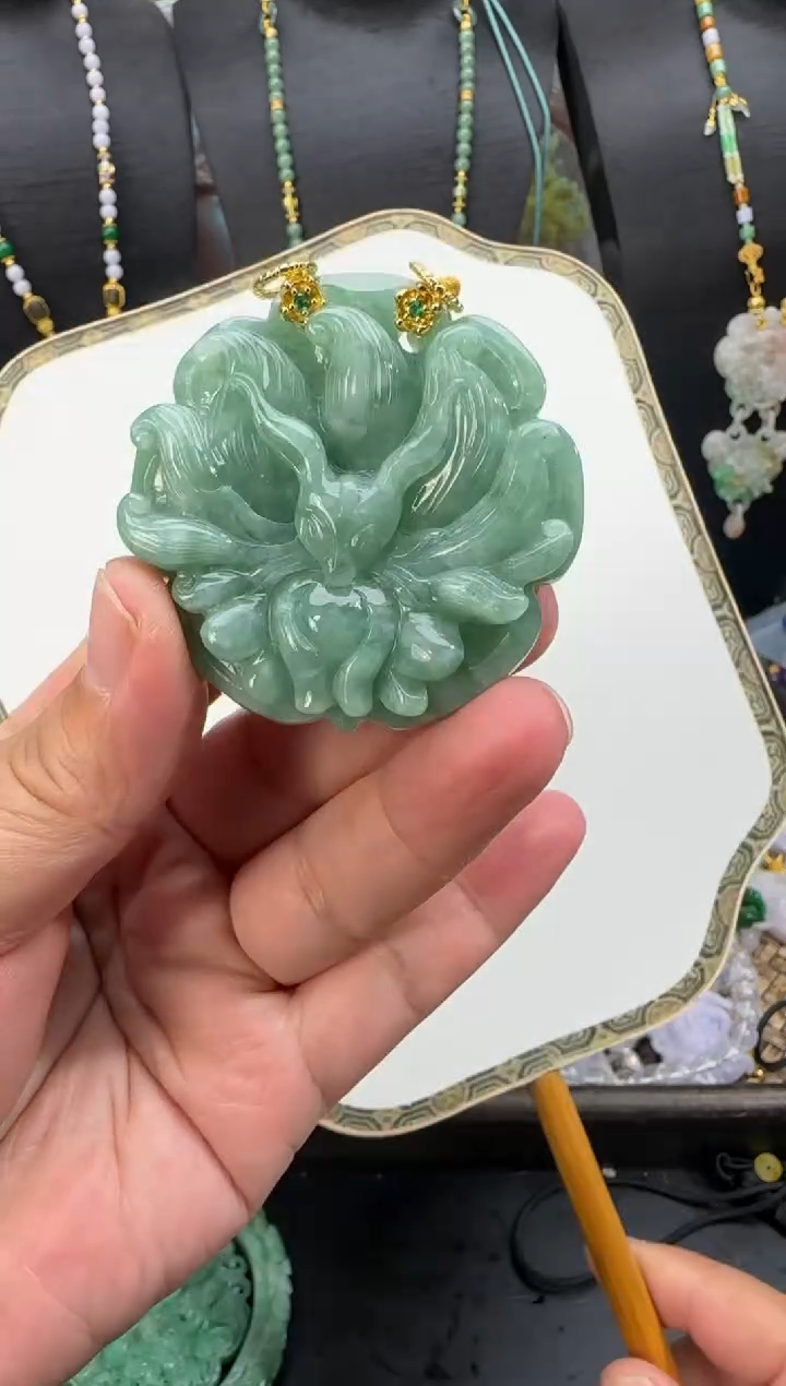 【闪购商品】翡翠颈饰未镶嵌拍照