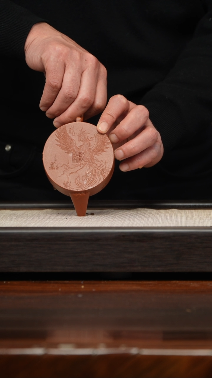 【闪购商品】紫砂茶壶朱泥天际（朱雀）