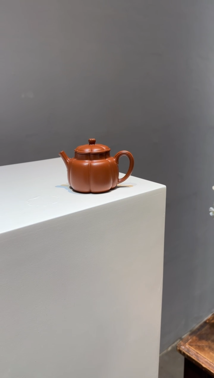 茶壶紫砂羊***物繁花 朱泥