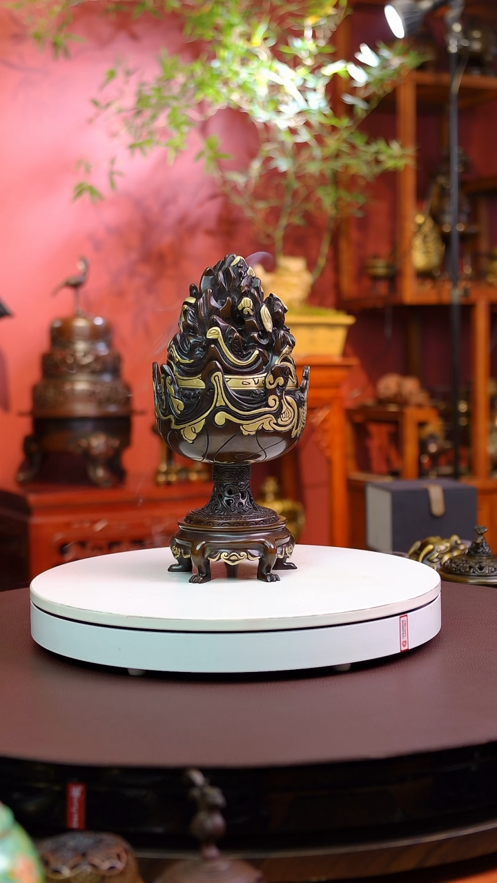 【闪购商品】带底座博山熏香炉