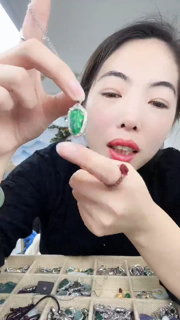 【闪购商品】翡翠戒指银S925镶嵌叶子
