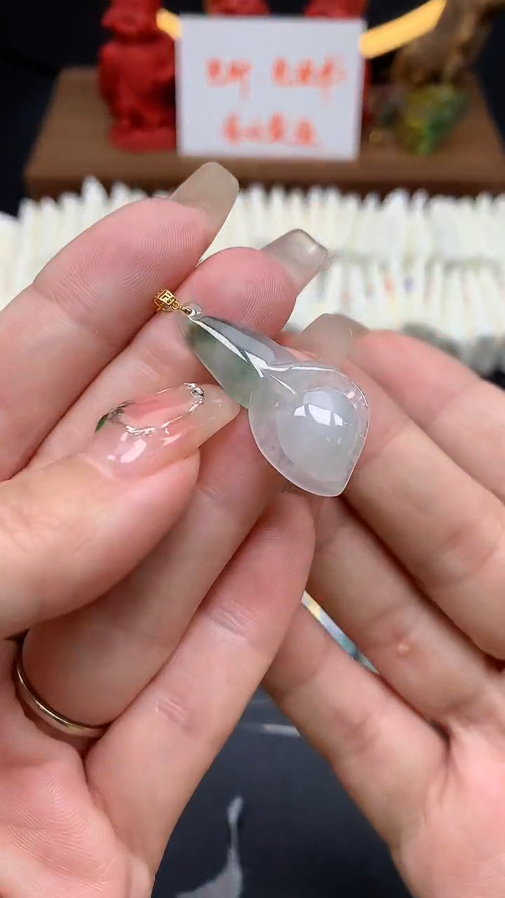 【闪购商品】翡翠吊坠(不含链)18K金镶嵌MS155210