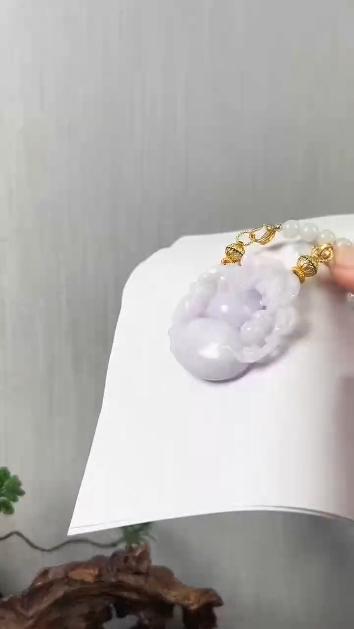 【闪购商品】翡翠颈饰未镶嵌葫芦