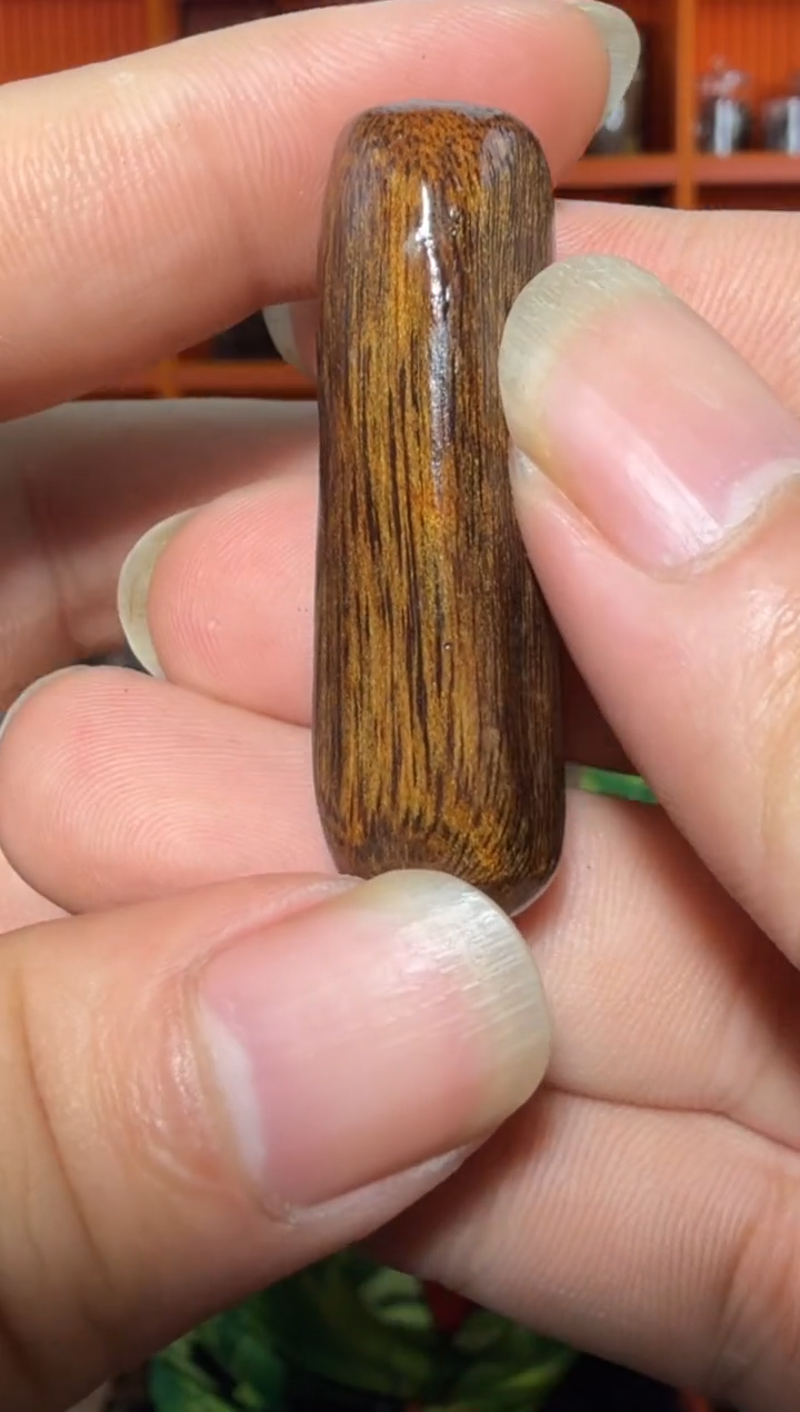沉香手把件88号多样性发一