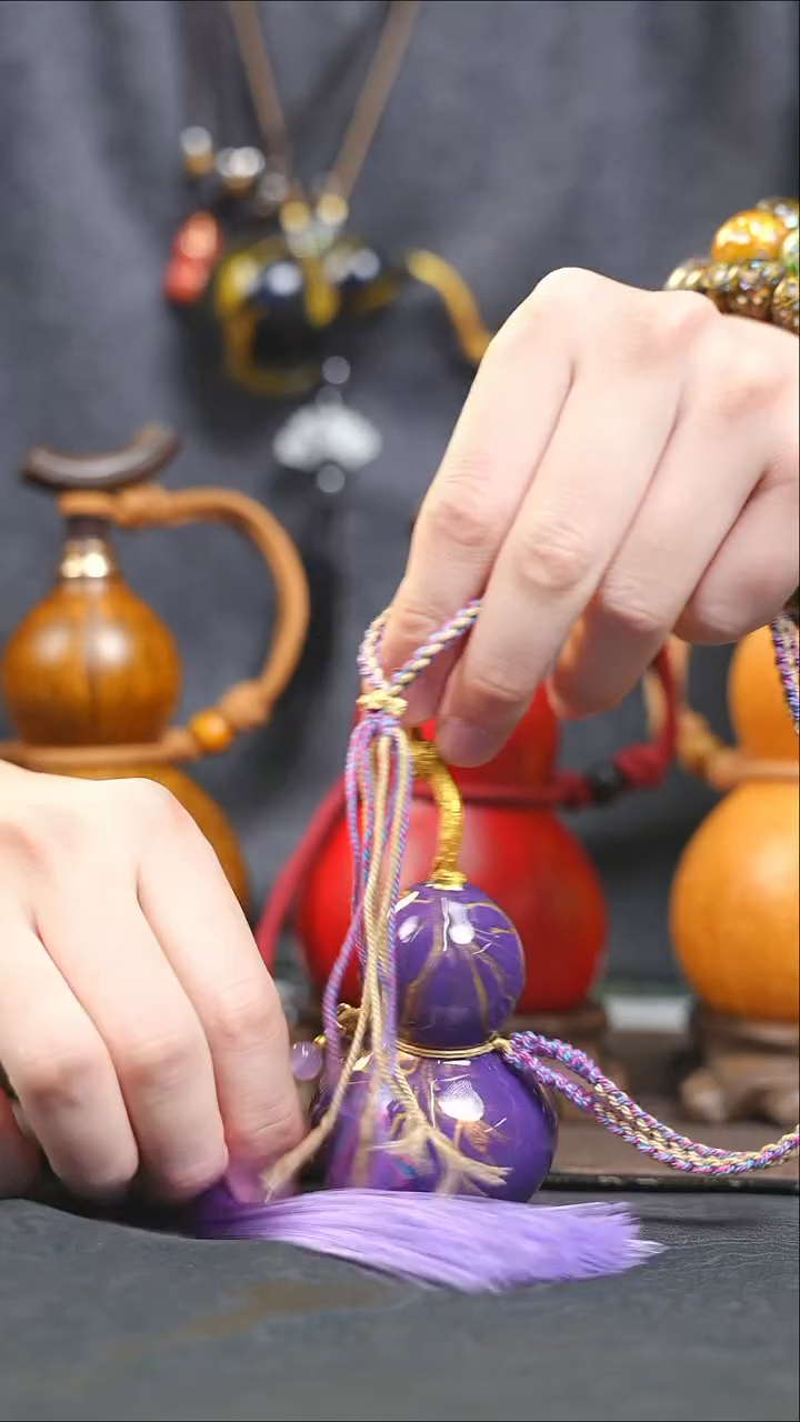 【闪购商品】RH105漂漆精致小手捻{未开口}