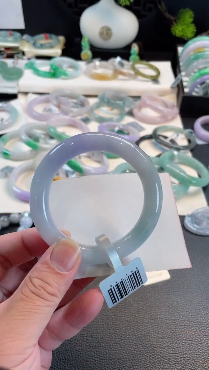 未镶嵌手镯翡翠29号 56圆条 棉线