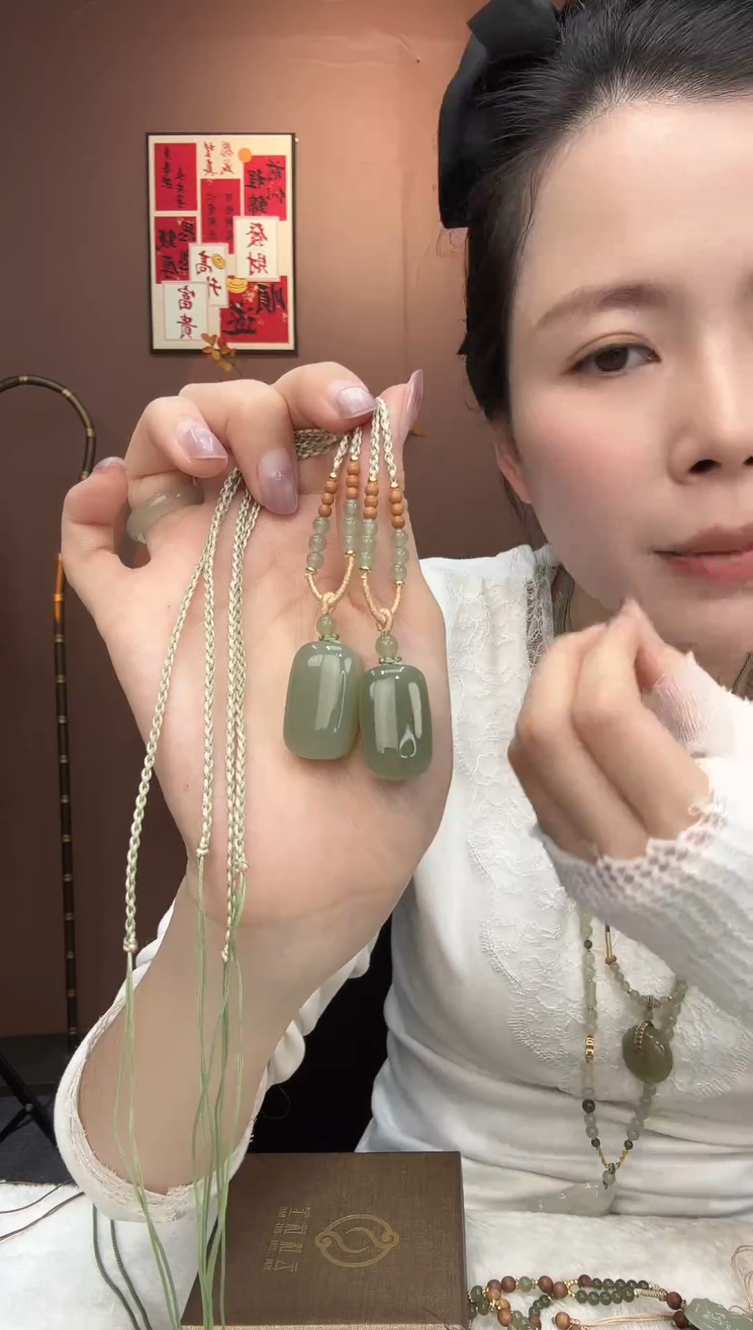 吊坠(赠链)未镶嵌和田玉卡25mm厚装无事牌多样性发一件