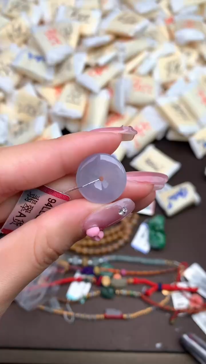 【闪购商品】翡翠挂件未镶嵌 — 