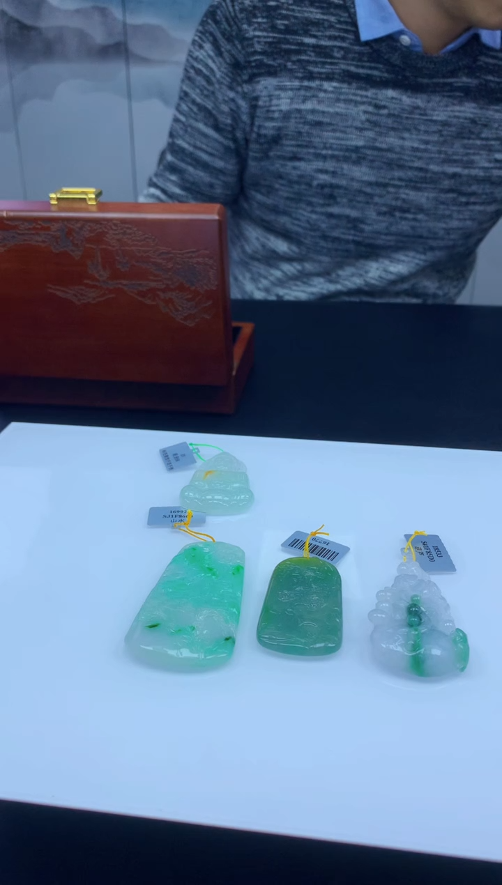 【闪购商品】定制翡翠未镶嵌011ee-毛货